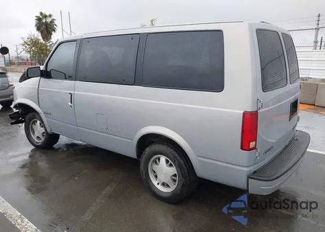 2000 Chevrolet Astro z USA, uszkodzony, nr VIN 1GNDM19W0YB122674